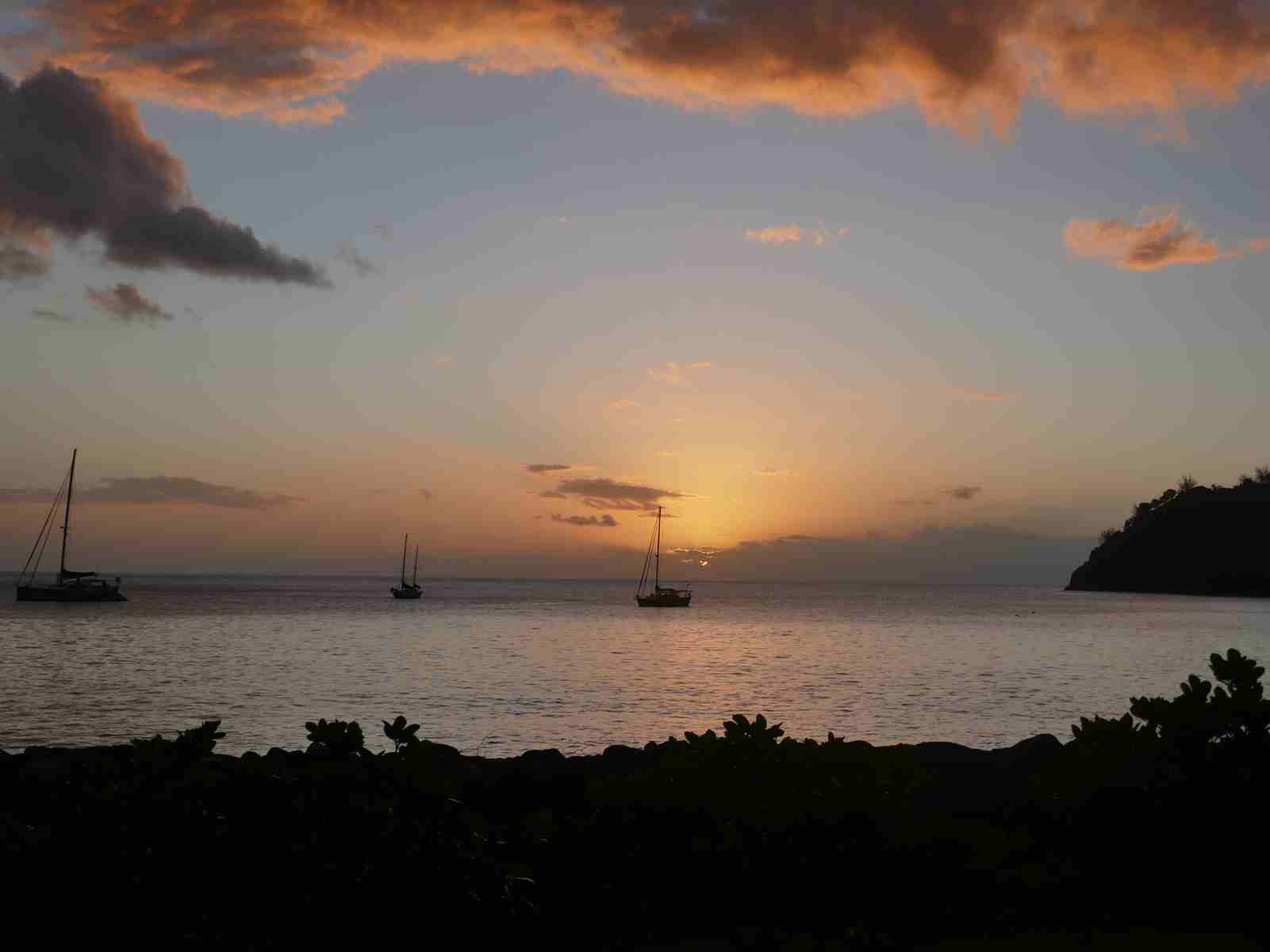 coucher de soleil de Vaitahu